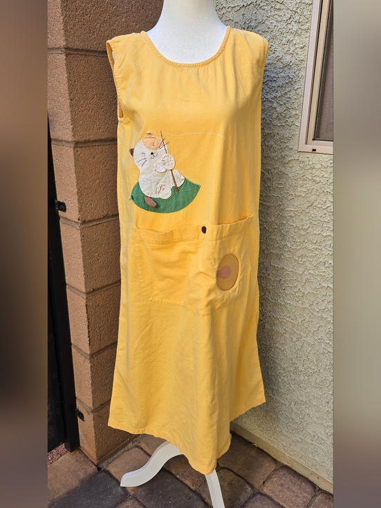 Hikosen Cara Dresses & Skirts - Vintage Hikosen Cara Yellow Womens Sleeveless Dress with Cat Applique